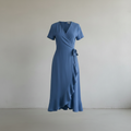 Blaues Viskosekleid